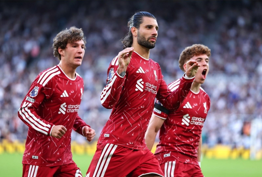 HLV Iraola chỉ rõ vấn đề của Liverpool sau khi suýt thua Newcastle 888328